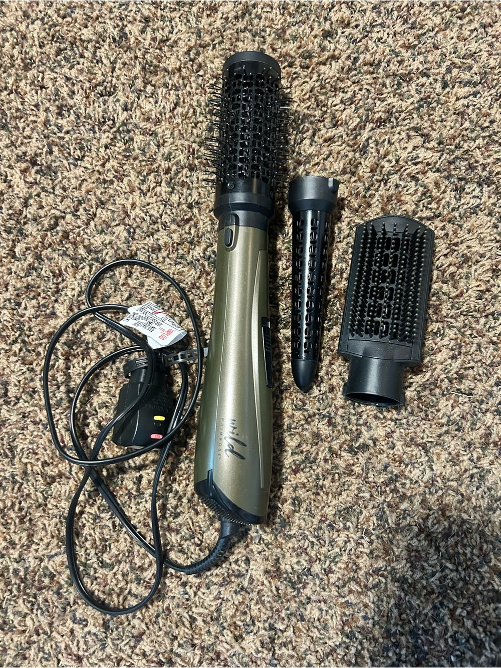 3‑Piece Hot Air Styling Brush in Green and Black – Versatile Hair Styler